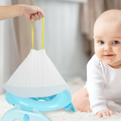 Ghế tập luyện Bô Túi đựng rác bằng nhựa có dây rút Tấm lót siêu thấm